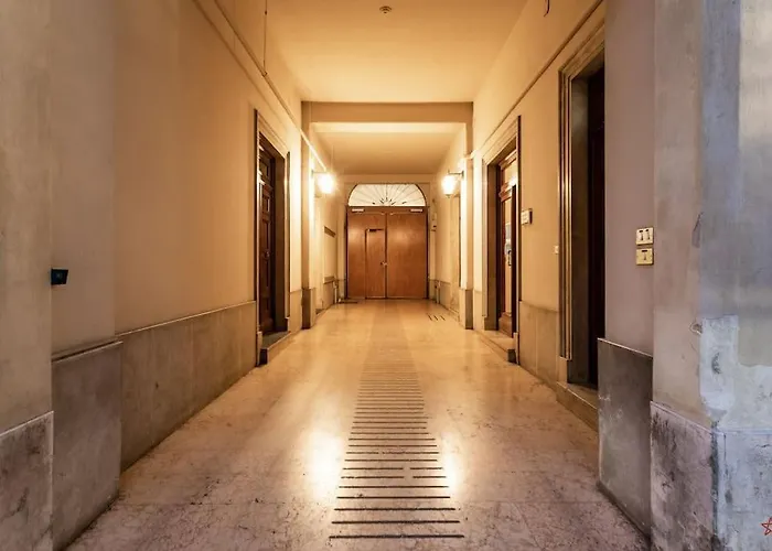 Arena-center Luxury *